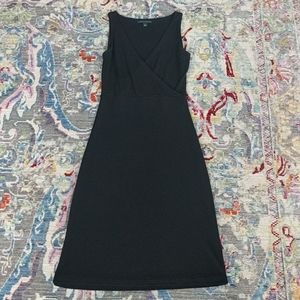 Banana Republic Black Flowy Dress - S